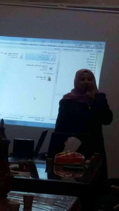 منتدى الأديبات الفلسطينيات يعقد ندوة بعنوان قناديل آذار 